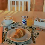 Panzió Il Contado -room And Breakfast- San Cesario sul Panaro