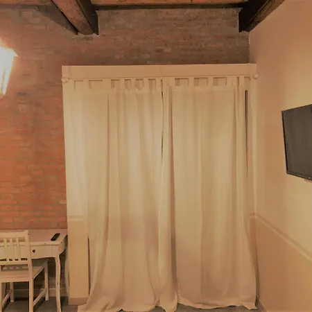 Bed and Breakfast Il Contado -room And Breakfast-