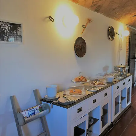 Il Contado -room And Breakfast-