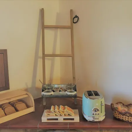 Il Contado -room And Breakfast- B&B 샌세시리오술파나로